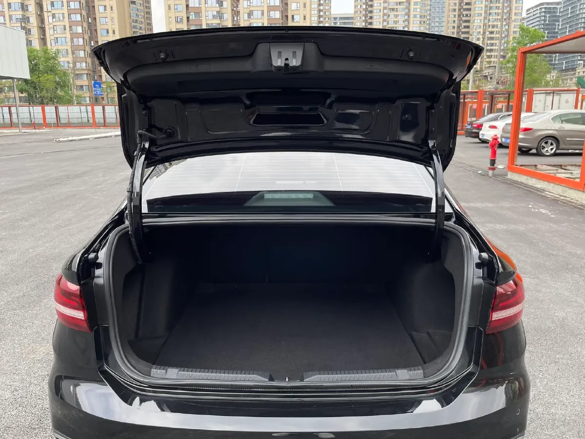 2023 Volkswagen Lavida 1.4T 150HP L4 7DCT,autocango,china used car exporter,china ev exporter,chinese used car exporter,chinese used ev exporter