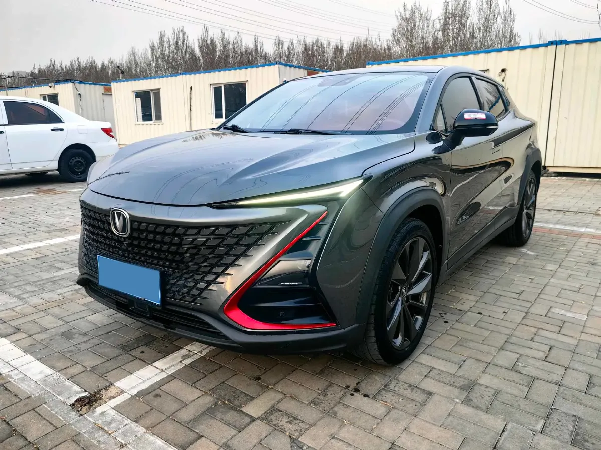 2020 ChangAn UNI-T 1.5T 180HP L4 7DCT,autocango,china used car exporter,china ev exporter,chinese used car exporter,chinese used ev exporter