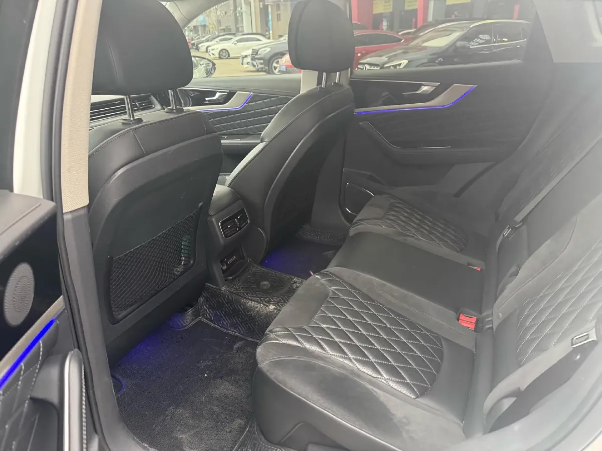 2019 HongQi HS5 2.0T 224HP L4 6AT,autocango,china used car exporter,china ev exporter,chinese used car exporter,chinese used ev exporter