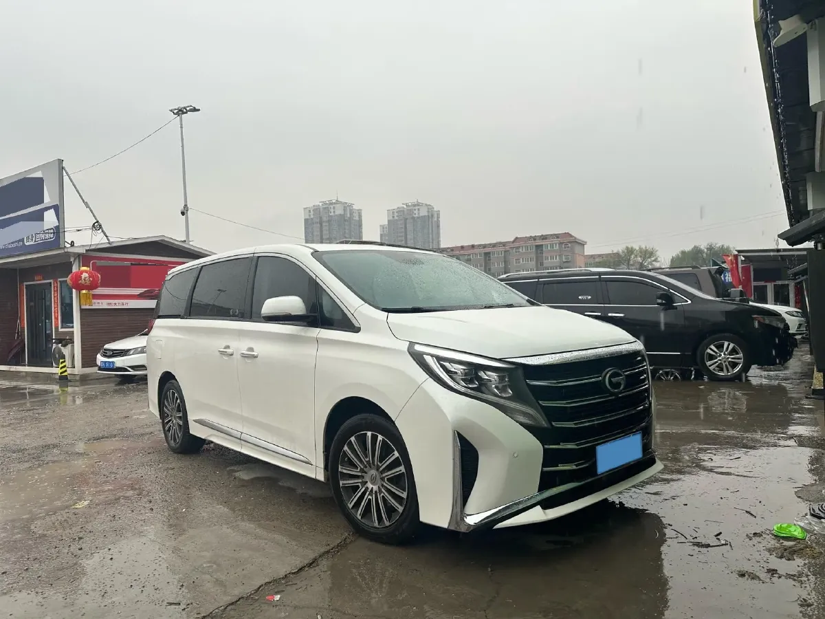 2021 GAC Trumpchi M8 2.0T 252HP L4 8AT,autocango,china used car exporter,china ev exporter,chinese used car exporter,chinese used ev exporter