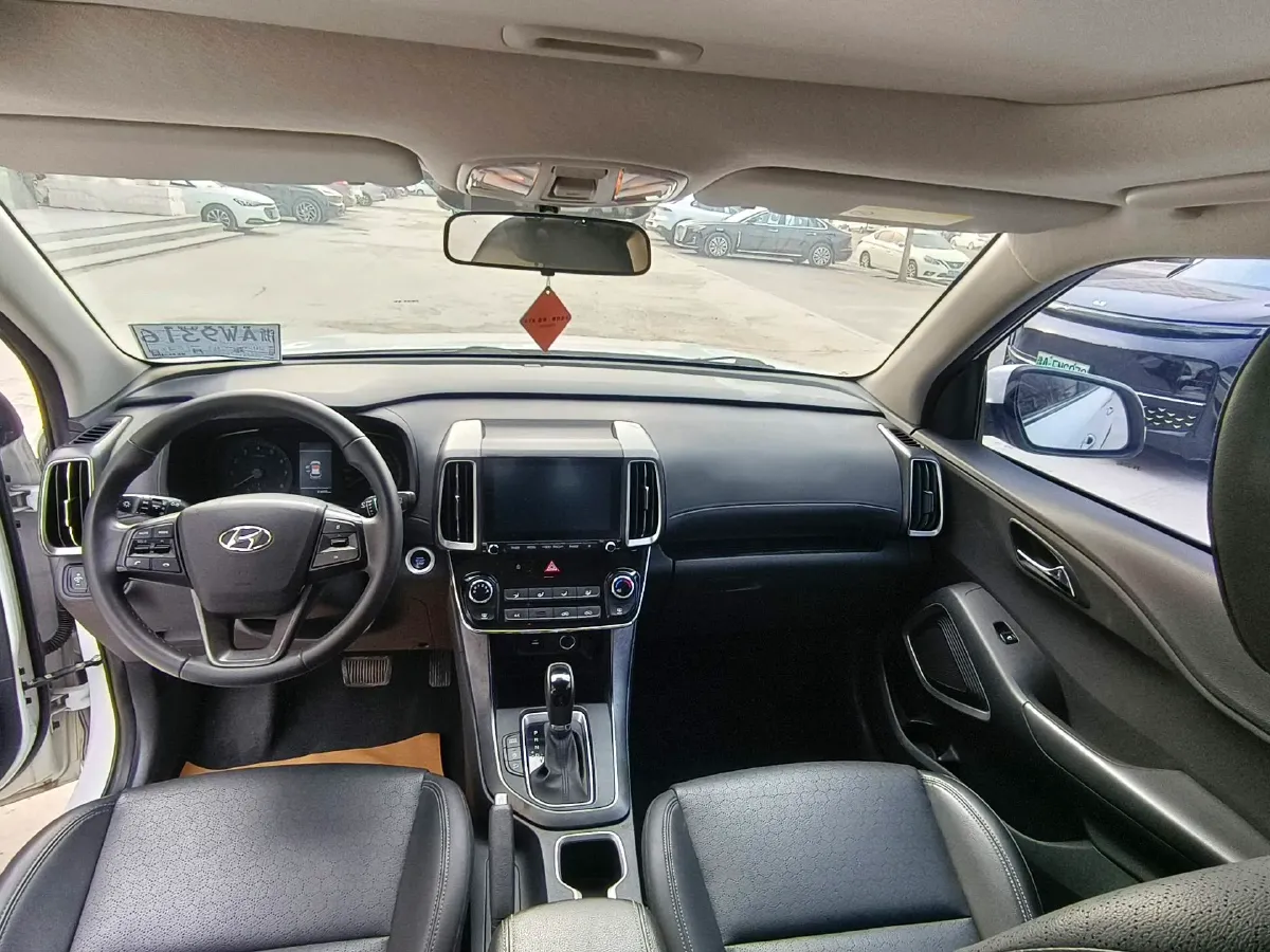 2019 Hyundai ix35 2.0L 160HP L4 6AT,autocango,china used car exporter,china ev exporter,chinese used car exporter,chinese used ev exporter
