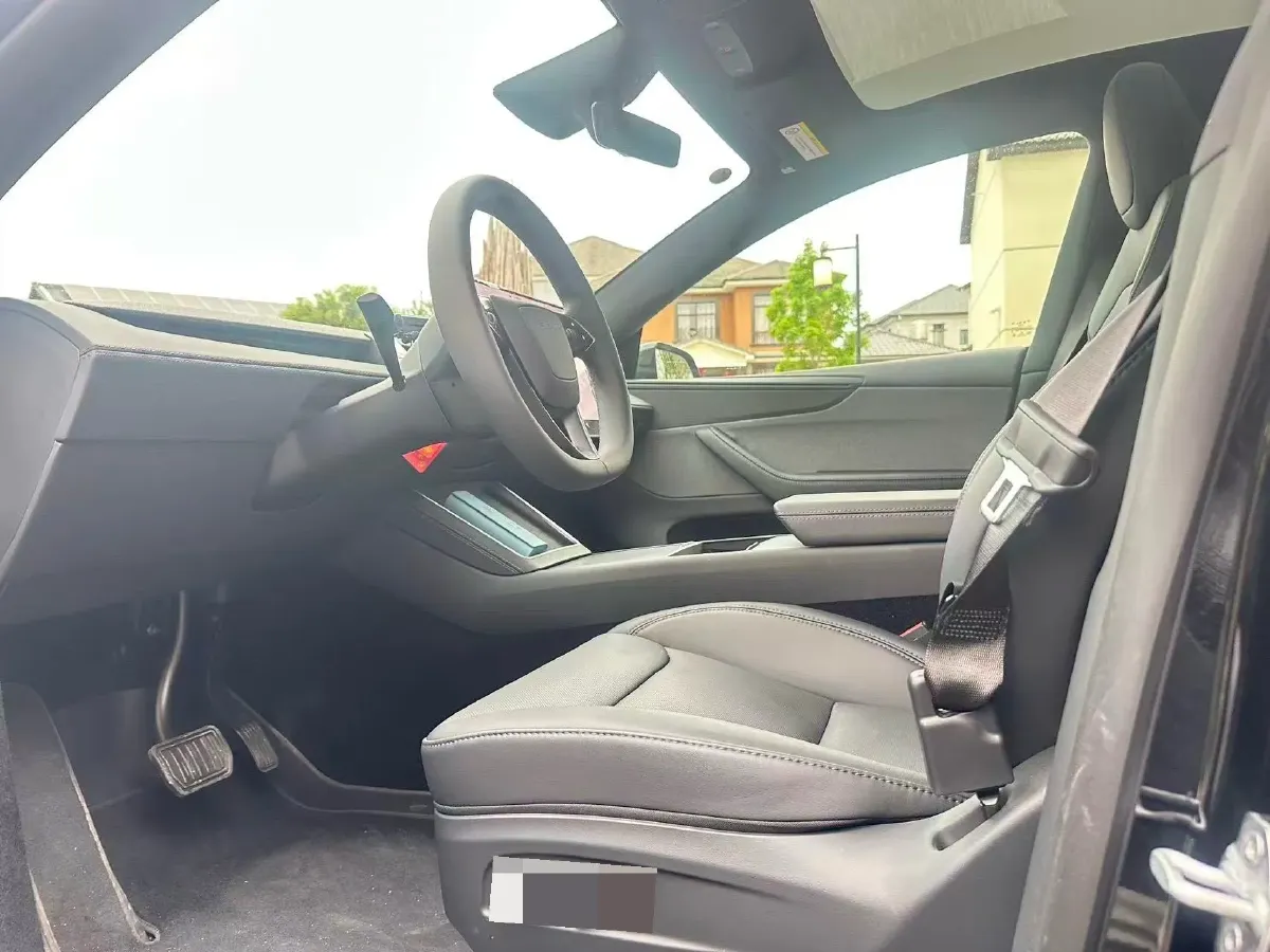 2026 Tesla Model Y BEV,autocango,china used car exporter,china ev exporter,chinese used car exporter,chinese used ev exporter