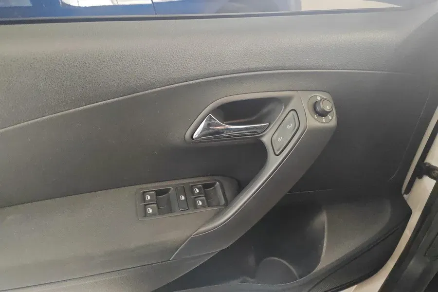 2018 ChangAn Eado 1.6L 128HP L4 6AT,autocango,china used car exporter,china ev exporter,chinese used car exporter,chinese used ev exporter