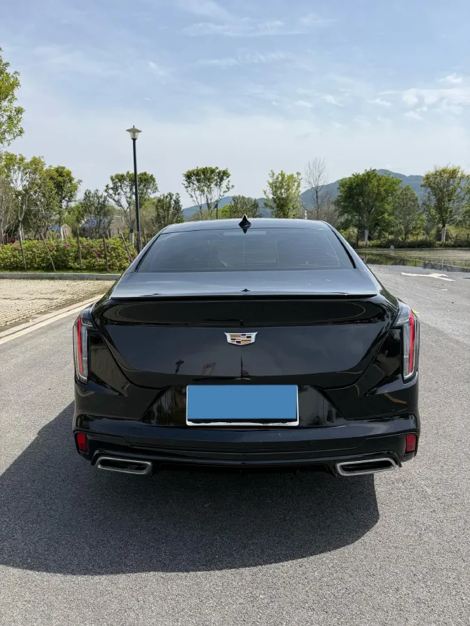 2021 Cadillac CT4 2.0T 237HP L4 8AT,autocango,china used car exporter,china ev exporter,chinese used car exporter,chinese used ev exporter