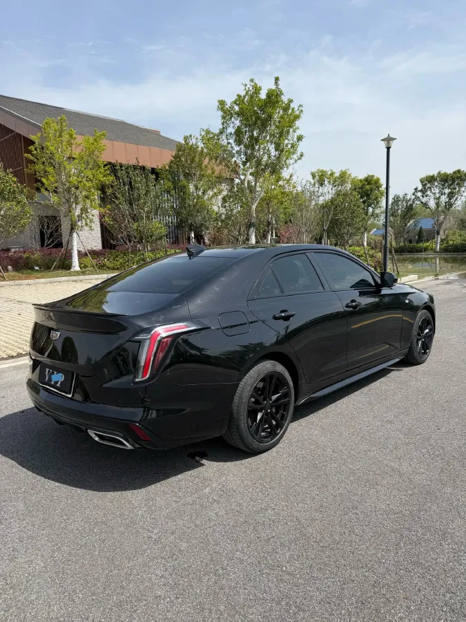 2021 Cadillac CT4 2.0T 237HP L4 8AT,autocango,china used car exporter,china ev exporter,chinese used car exporter,chinese used ev exporter