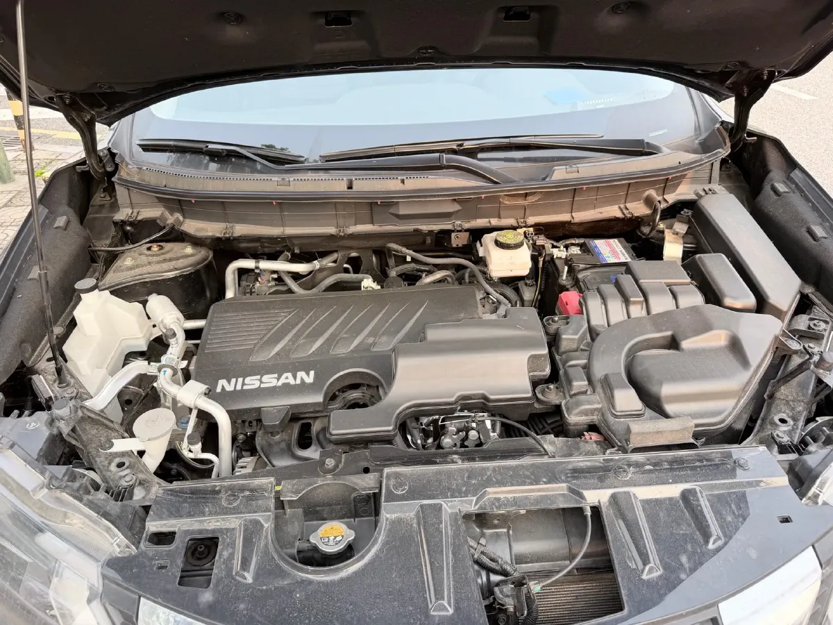 2023 Nissan X-Trail 2.0L 151HP L4 CVT,autocango,china used car exporter,china ev exporter,chinese used car exporter,chinese used ev exporter