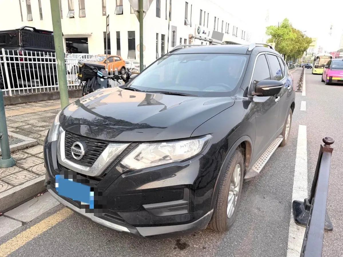 2023 Nissan X-Trail 2.0L 151HP L4 CVT,autocango,china used car exporter,china ev exporter,chinese used car exporter,chinese used ev exporter
