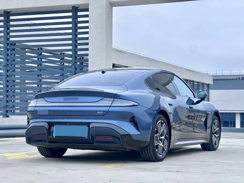 2024 MI SU7 BEV 73.6KWH,autocango,china used car exporter,china ev exporter,chinese used car exporter,chinese used ev exporter