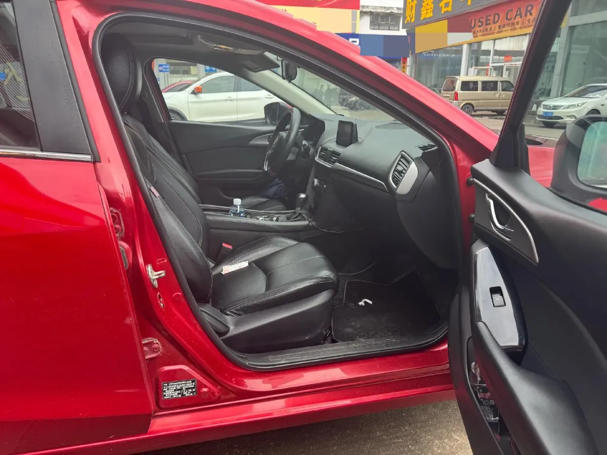 2017 Mazda 3 Axela 1.5L 117HP L4 6AT,autocango,china used car exporter,china ev exporter,chinese used car exporter,chinese used ev exporter