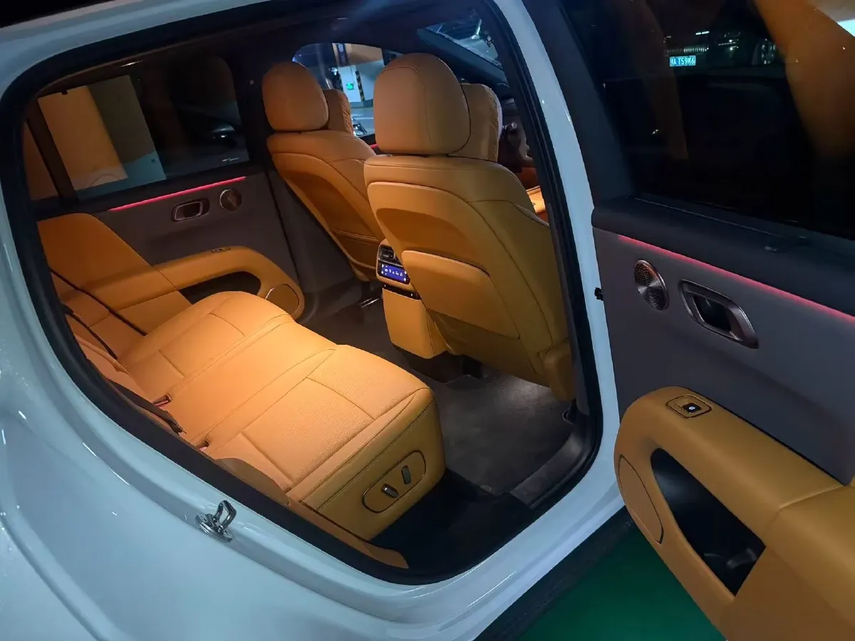 2025 Li i6 BEV,autocango,china used car exporter,china ev exporter,chinese used car exporter,chinese used ev exporter