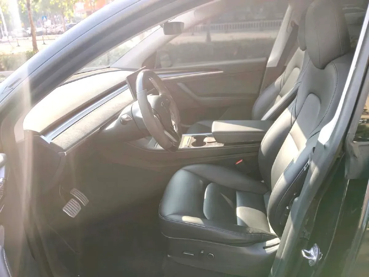 2021 Tesla Model Y BEV 60KWH,autocango,china used car exporter,china ev exporter,chinese used car exporter,chinese used ev exporter