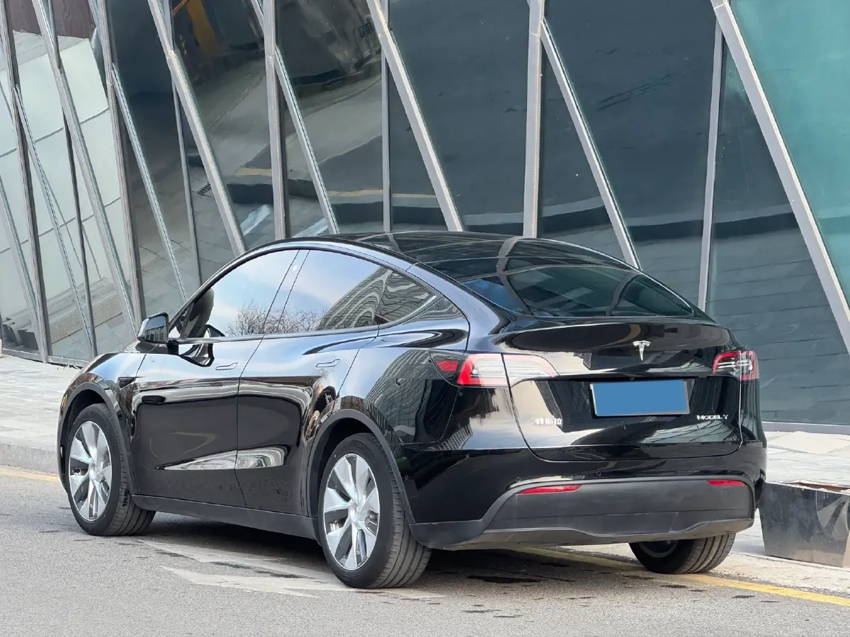 2023 Tesla Model Y BEV 78.4KWH,autocango,china used car exporter,china ev exporter,chinese used car exporter,chinese used ev exporter