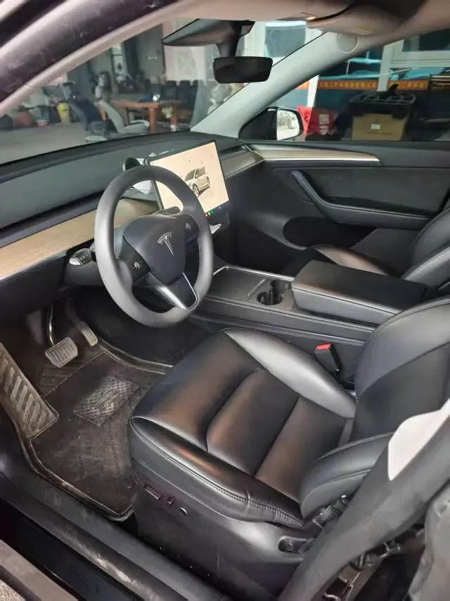 2022 BMW 3 Series 2.0T 184HP L4 8AT,autocango,china used car exporter,china ev exporter,chinese used car exporter,chinese used ev exporter