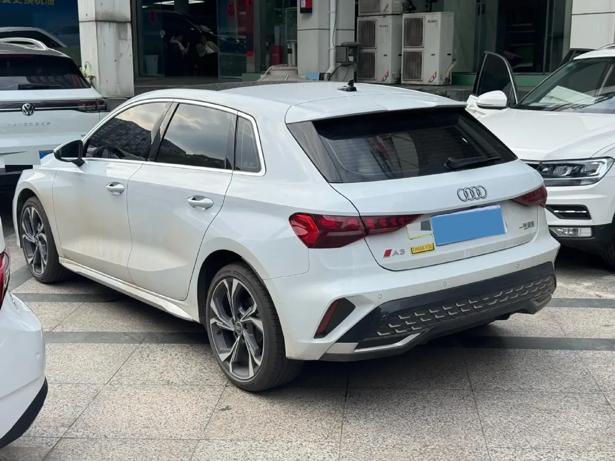 2025 Audi A3 1.5T 160HP L4 7DCT,autocango,china used car exporter,china ev exporter,chinese used car exporter,chinese used ev exporter