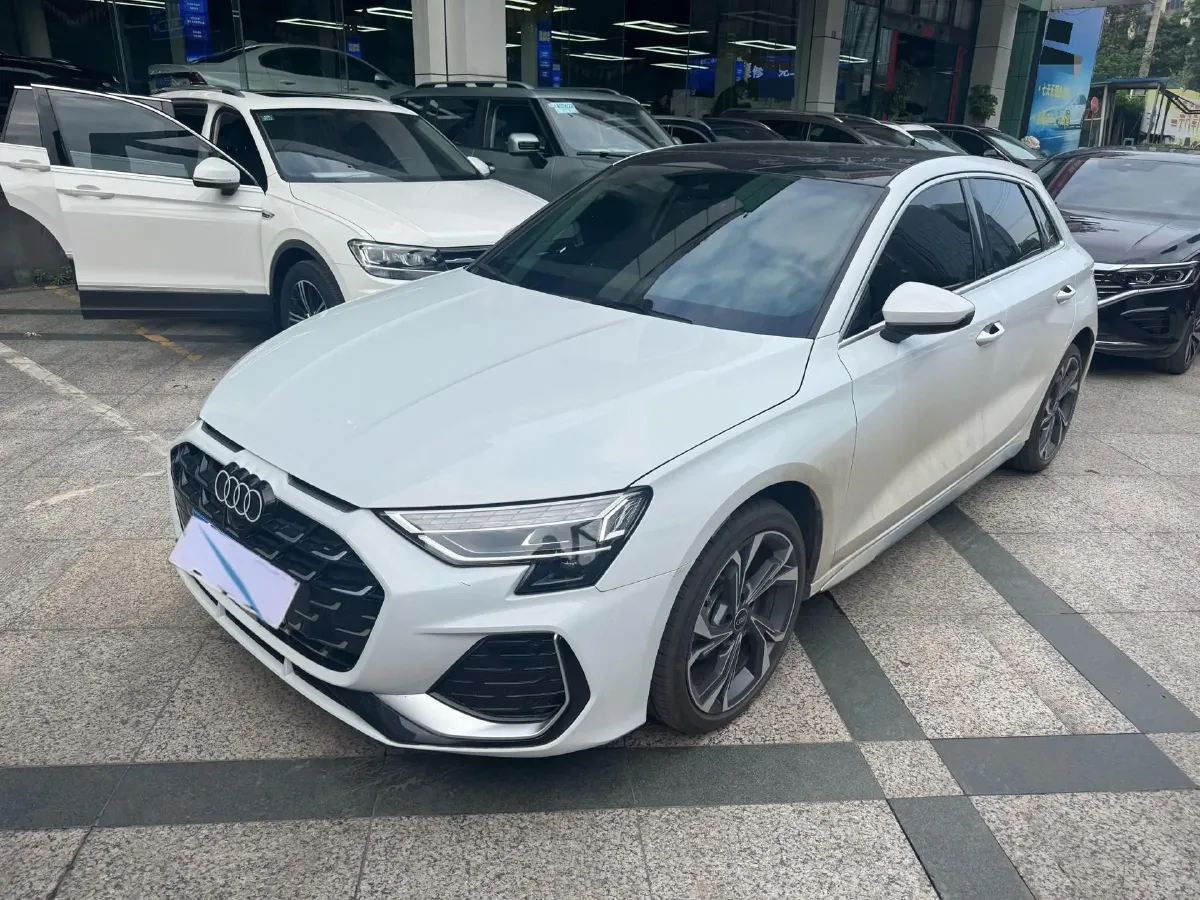 2025 Audi A3 1.5T 160HP L4 7DCT,autocango,china used car exporter,china ev exporter,chinese used car exporter,chinese used ev exporter