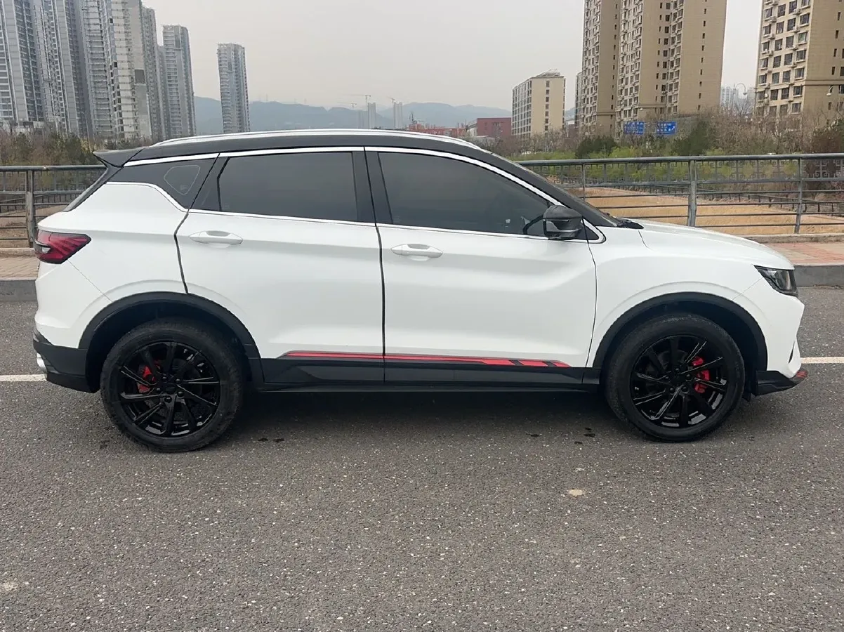2023 Geely Coolray 1.5T 181HP L4 7DCT,autocango,china used car exporter,china ev exporter,chinese used car exporter,chinese used ev exporter