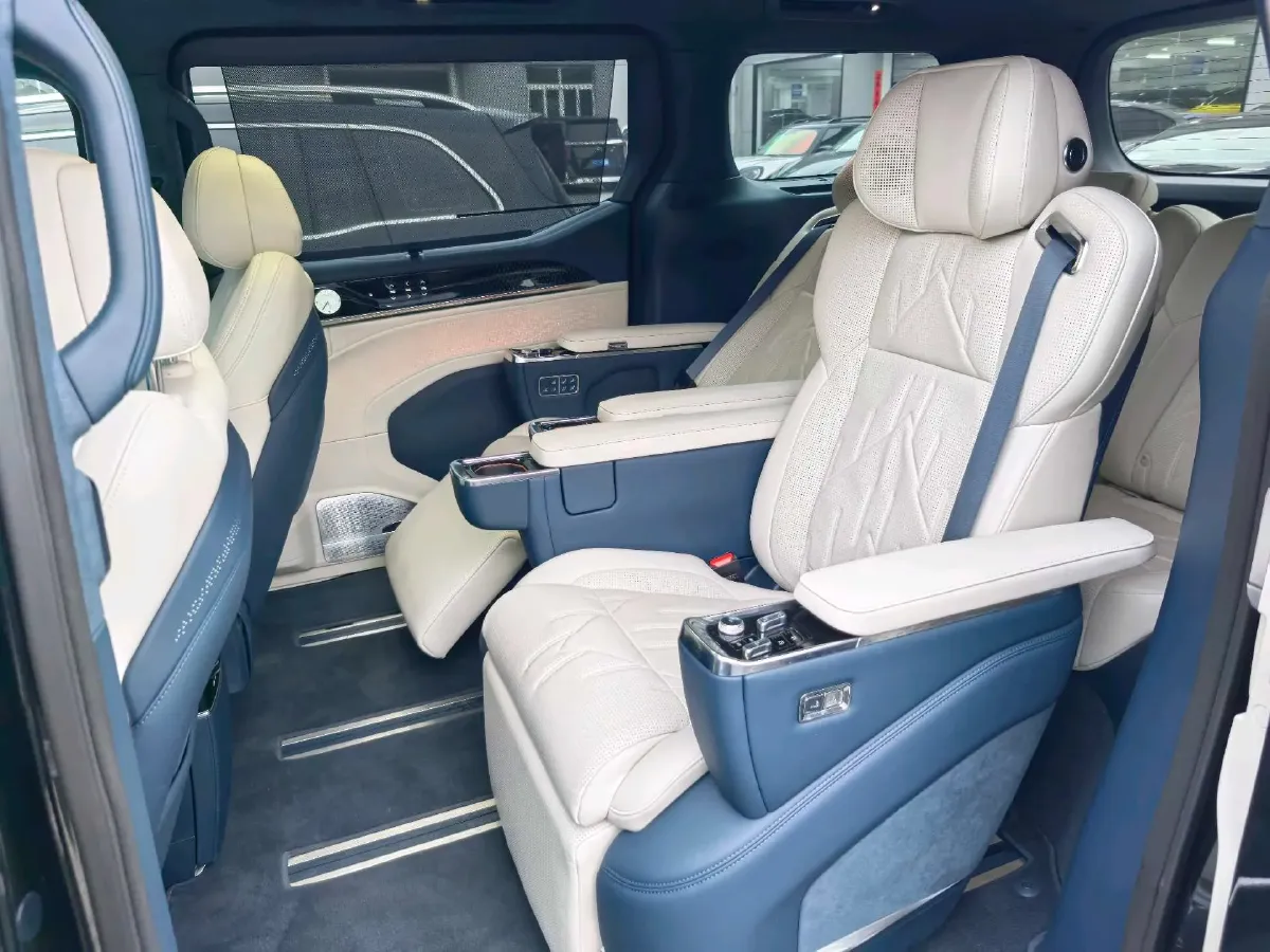 2024 Zeekr 009 BEV 108KWH,autocango,china used car exporter,china ev exporter,chinese used car exporter,chinese used ev exporter