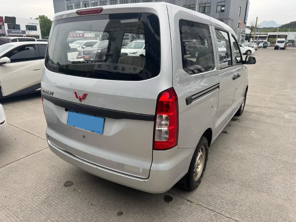 2022 JinBei Little Sea Lion X30 1.5L 102HP L4 5MT,autocango,china used car exporter,china ev exporter,chinese used car exporter,chinese used ev exporter