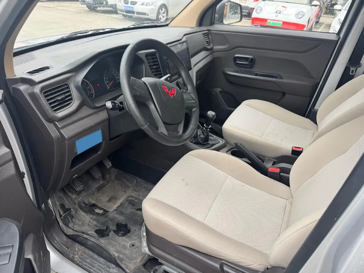 2022 JinBei Little Sea Lion X30 1.5L 102HP L4 5MT,autocango,china used car exporter,china ev exporter,chinese used car exporter,chinese used ev exporter