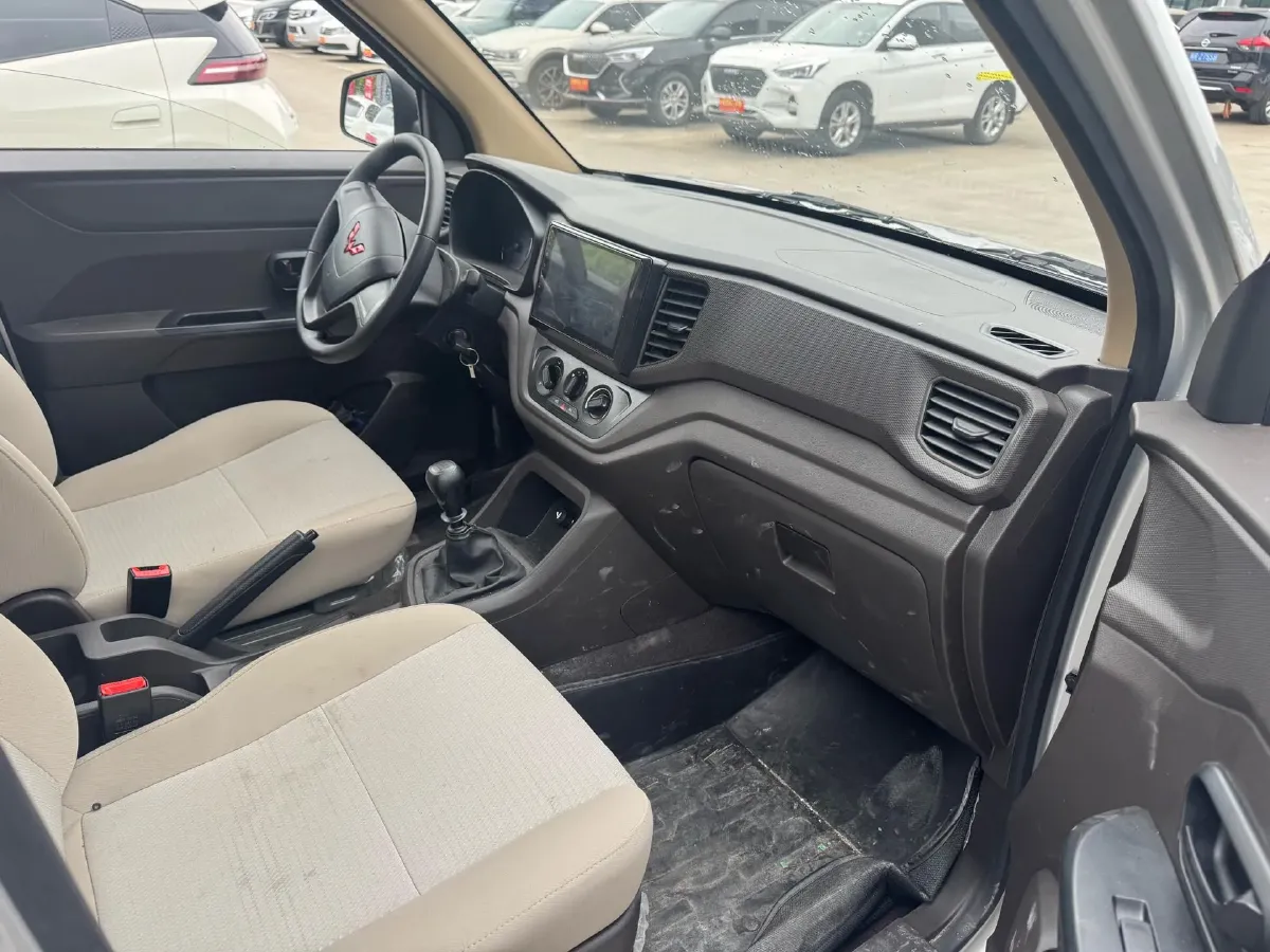 2022 JinBei Little Sea Lion X30 1.5L 102HP L4 5MT,autocango,china used car exporter,china ev exporter,chinese used car exporter,chinese used ev exporter