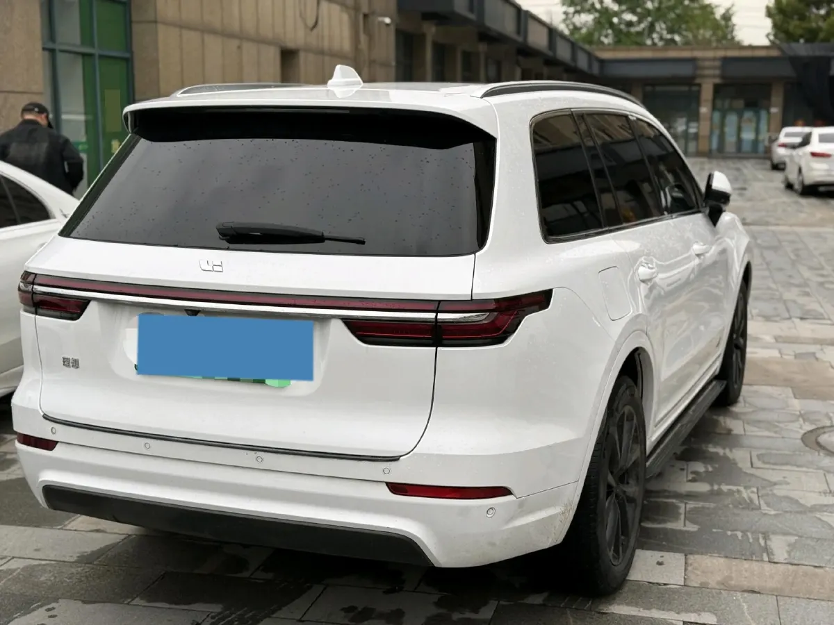 2020 Li ONE Range Extended 131HP REEV 40.5KWH,autocango,china used car exporter,china ev exporter,chinese used car exporter,chinese used ev exporter