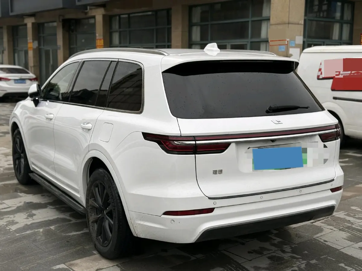 2020 Li ONE Range Extended 131HP REEV 40.5KWH,autocango,china used car exporter,china ev exporter,chinese used car exporter,chinese used ev exporter