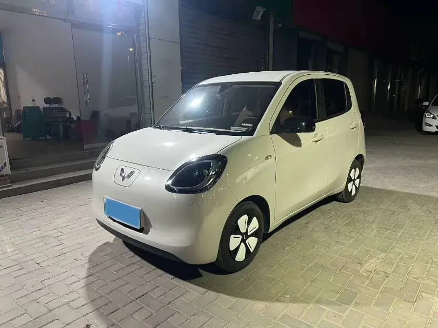 2025 WuLing HongGuang MINI EV BEV 16.2KWH,autocango,china used car exporter,china ev exporter,chinese used car exporter,chinese used ev exporter