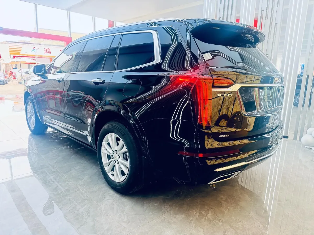 2022 Cadillac XT6 2.0T 237HP L4 9AT,autocango,china used car exporter,china ev exporter,chinese used car exporter,chinese used ev exporter