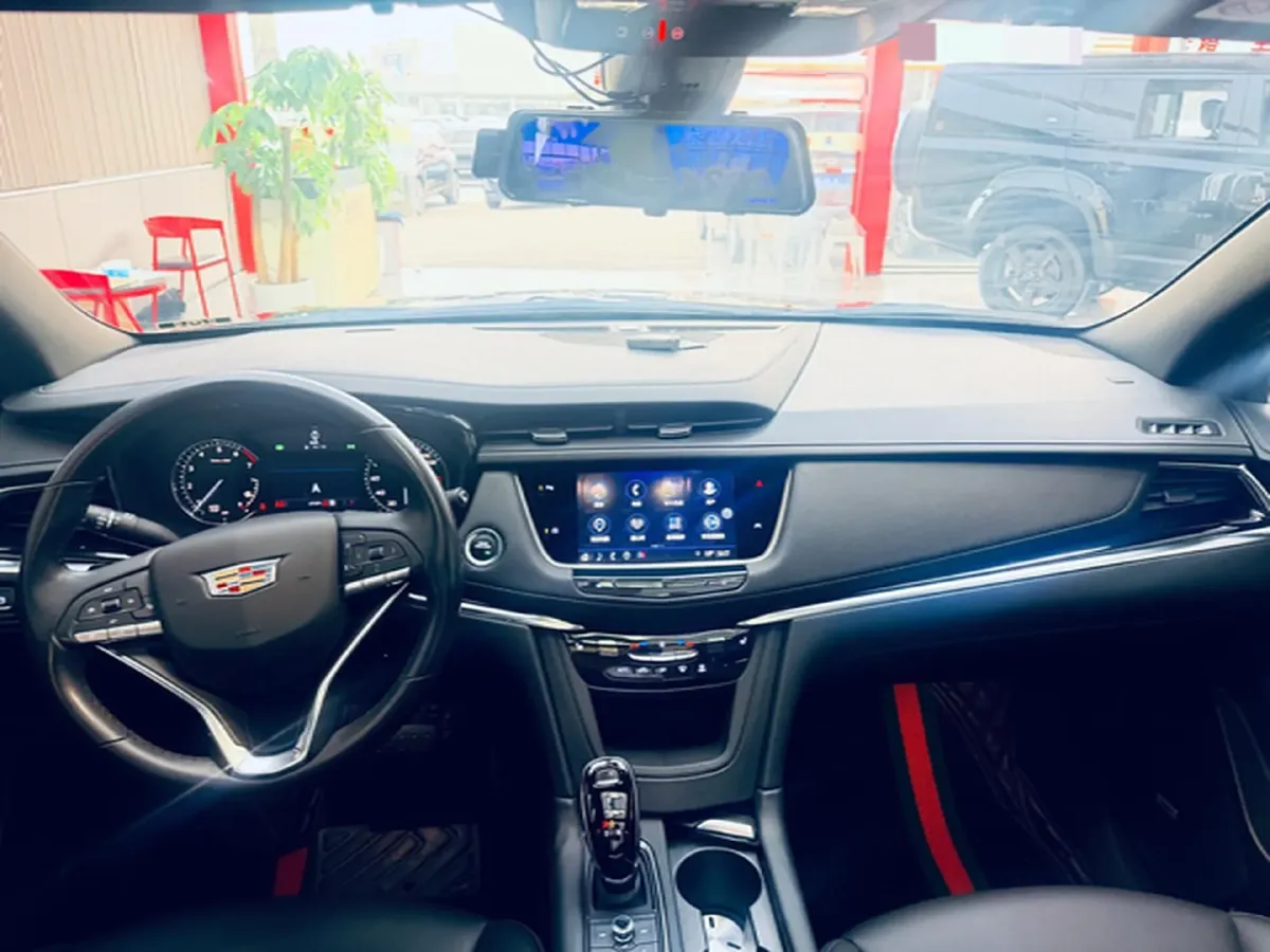 2022 Cadillac XT6 2.0T 237HP L4 9AT,autocango,china used car exporter,china ev exporter,chinese used car exporter,chinese used ev exporter