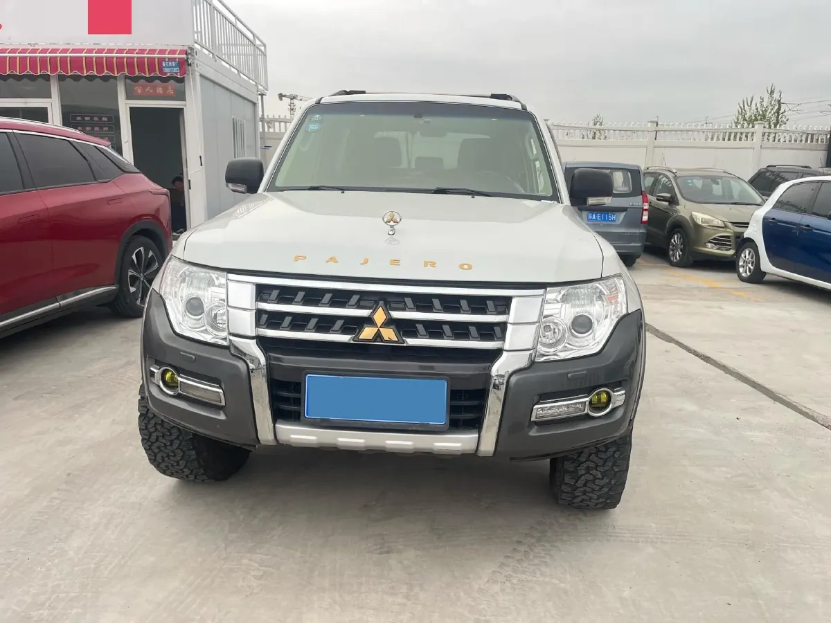 2017 YuTong T7 2.8T 143HP L4 6MT,autocango,china used car exporter,china ev exporter,chinese used car exporter,chinese used ev exporter