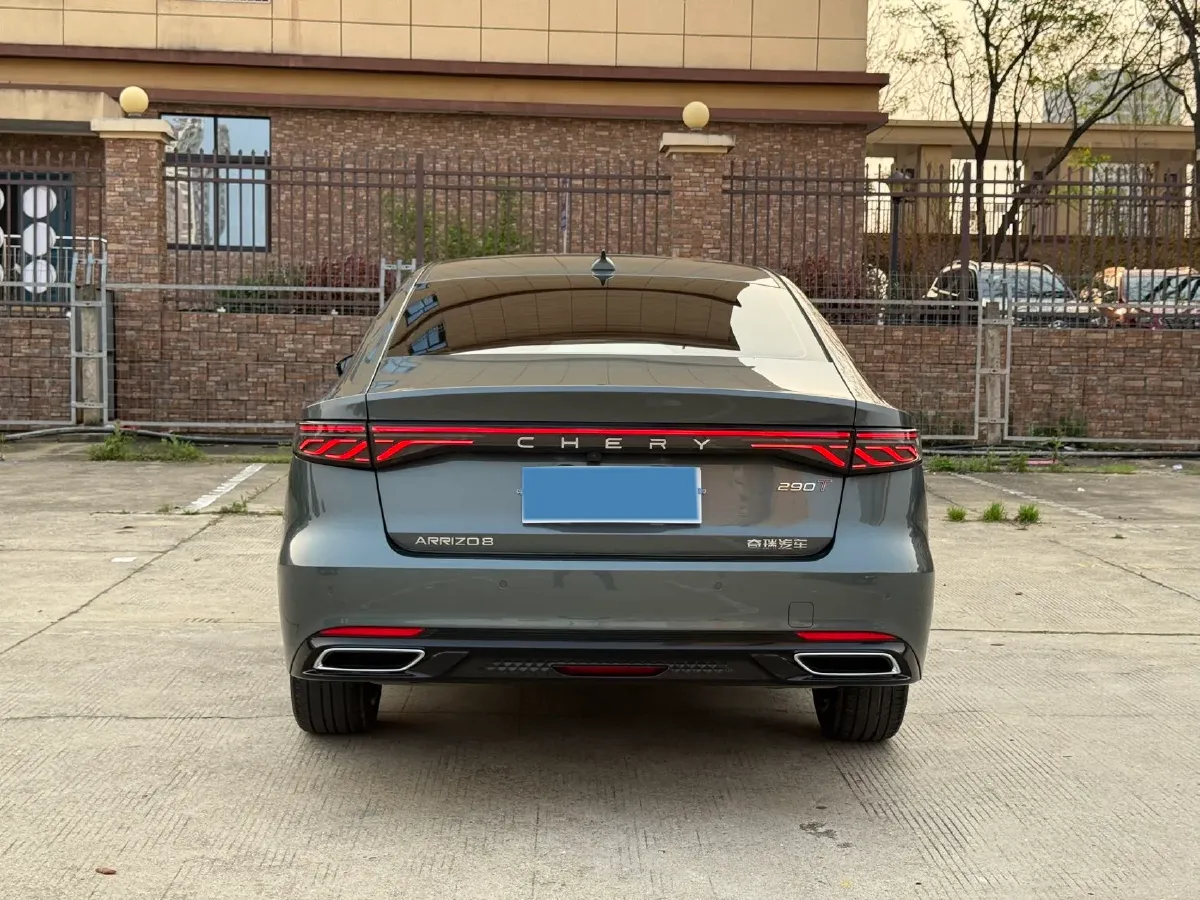 2025 Chery Arrizo 8 Pro 1.6T 197HP L4 7DCT,autocango,china used car exporter,china ev exporter,chinese used car exporter,chinese used ev exporter