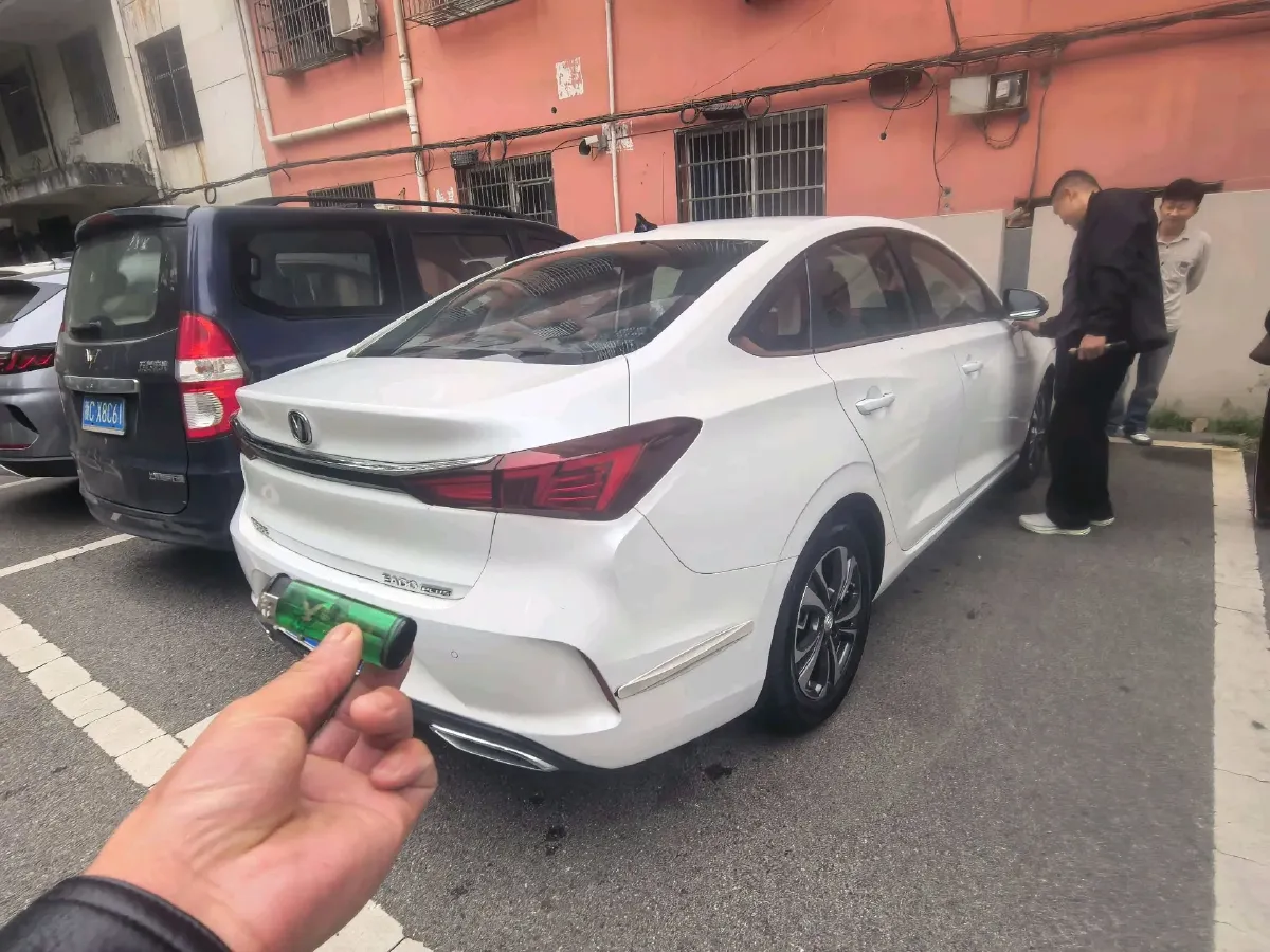 2020 ChangAn Eado 1.6L 128HP L4 5MT,autocango,china used car exporter,china ev exporter,chinese used car exporter,chinese used ev exporter