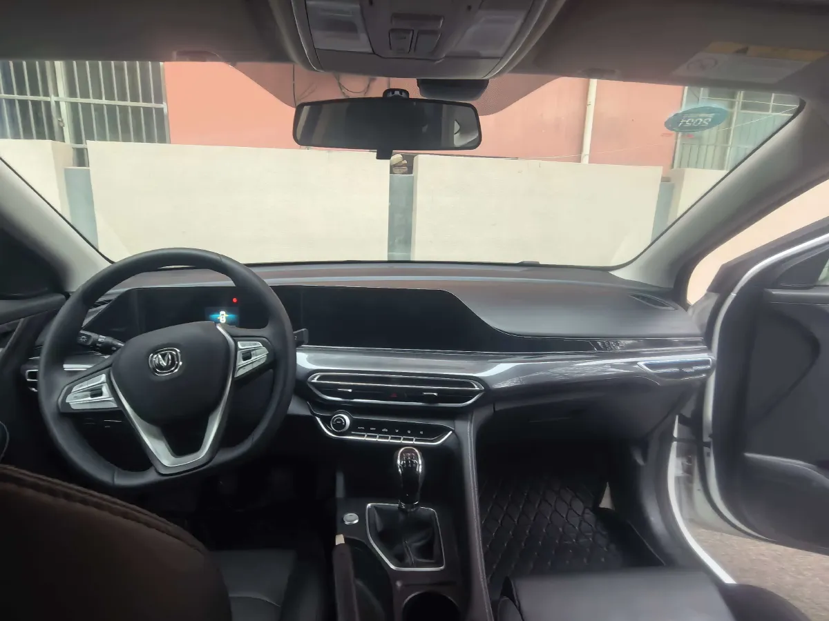 2020 ChangAn Eado 1.6L 128HP L4 5MT,autocango,china used car exporter,china ev exporter,chinese used car exporter,chinese used ev exporter