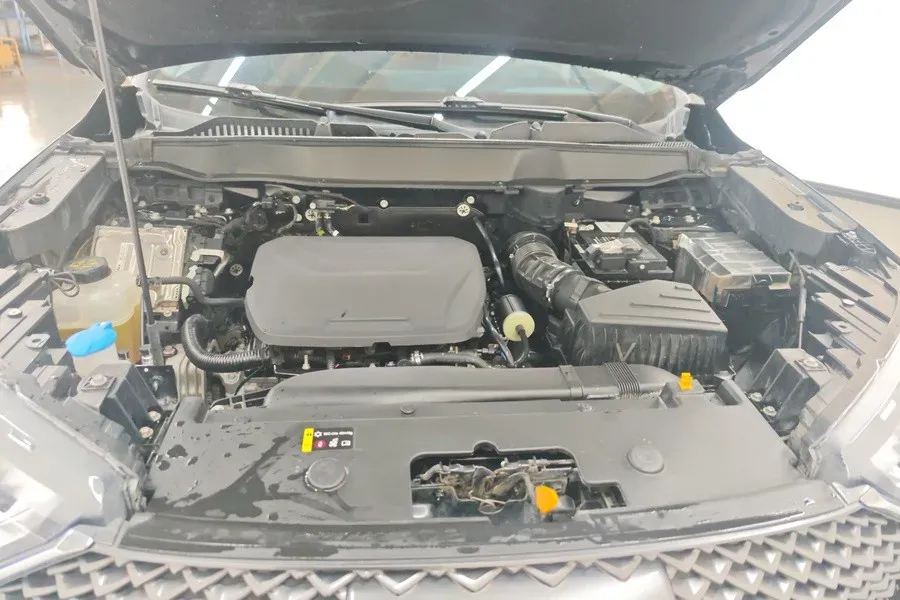 2024 Haval H6 1.5T 184HP L4 7DCT,autocango,china used car exporter,china ev exporter,chinese used car exporter,chinese used ev exporter