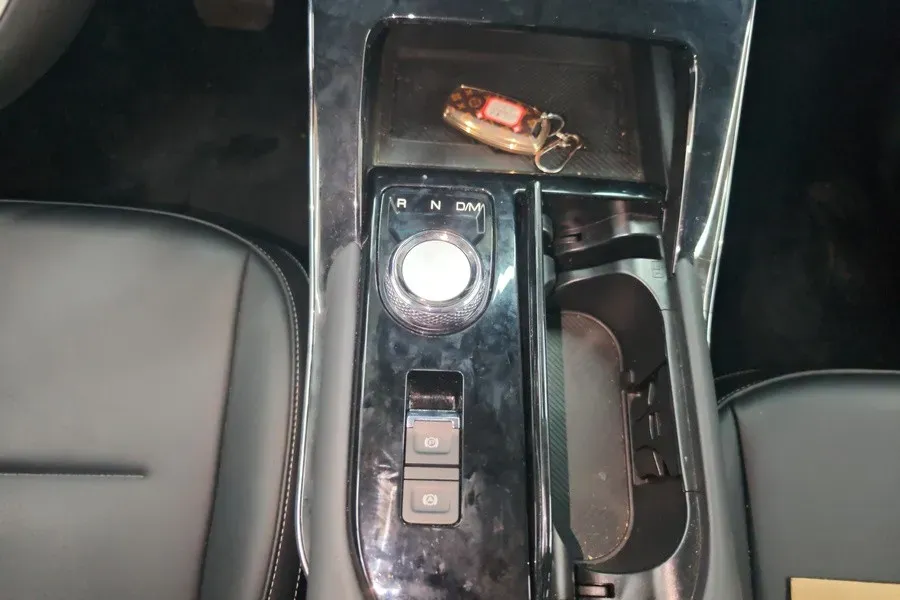 2024 Haval H6 1.5T 184HP L4 7DCT,autocango,china used car exporter,china ev exporter,chinese used car exporter,chinese used ev exporter