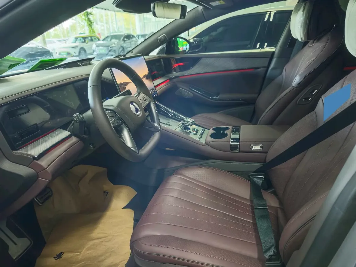 2024 Denza DenzaZ9GT 2.0T 207HP L4 E-CVT PHEV 38.5KWH,autocango,china used car exporter,china ev exporter,chinese used car exporter,chinese used ev exporter