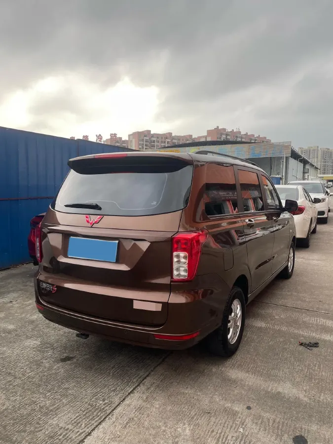 2021 Yema SiPaiKa 1.5L 109HP L4 5MT,autocango,china used car exporter,china ev exporter,chinese used car exporter,chinese used ev exporter
