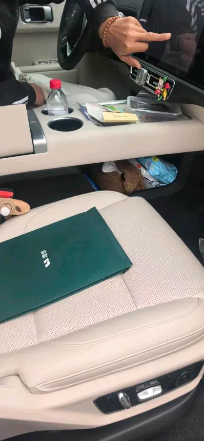 2025 Li L7 Range Extended 154HP REEV,autocango,china used car exporter,china ev exporter,chinese used car exporter,chinese used ev exporter