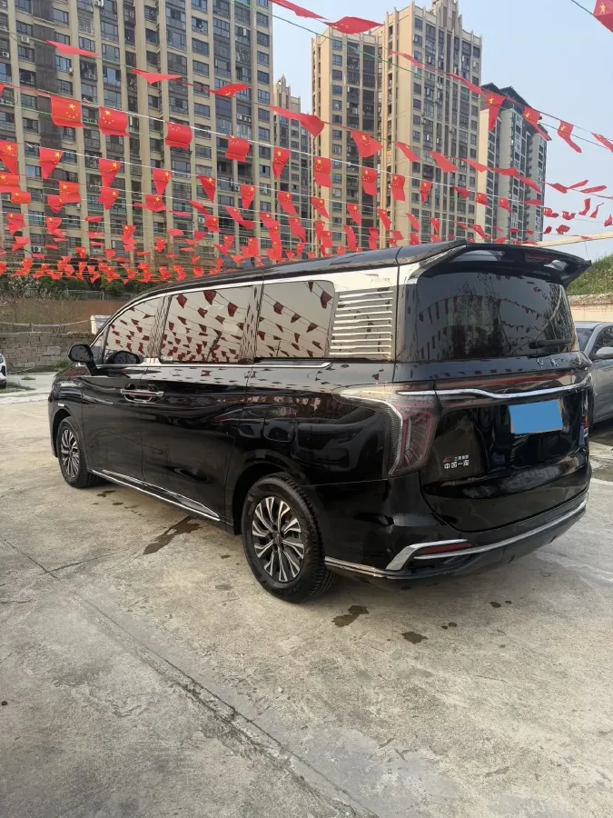 2023 HongQi HQ9 2.0T 252HP L4 8AT,autocango,china used car exporter,china ev exporter,chinese used car exporter,chinese used ev exporter
