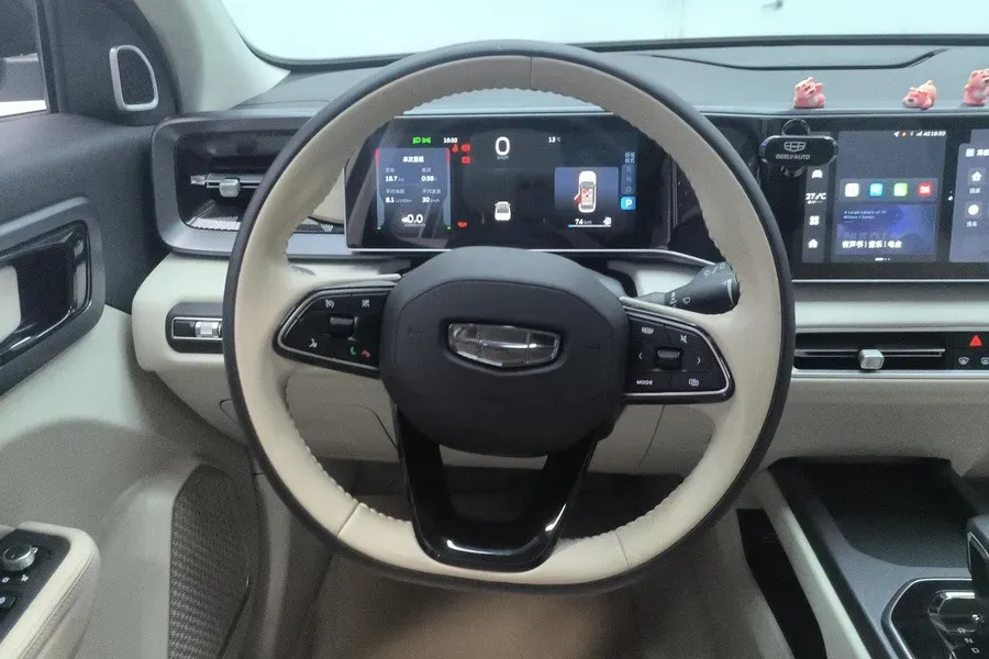 2023 Geely ICON 1.5T 181HP L4 7DCT,autocango,china used car exporter,china ev exporter,chinese used car exporter,chinese used ev exporter