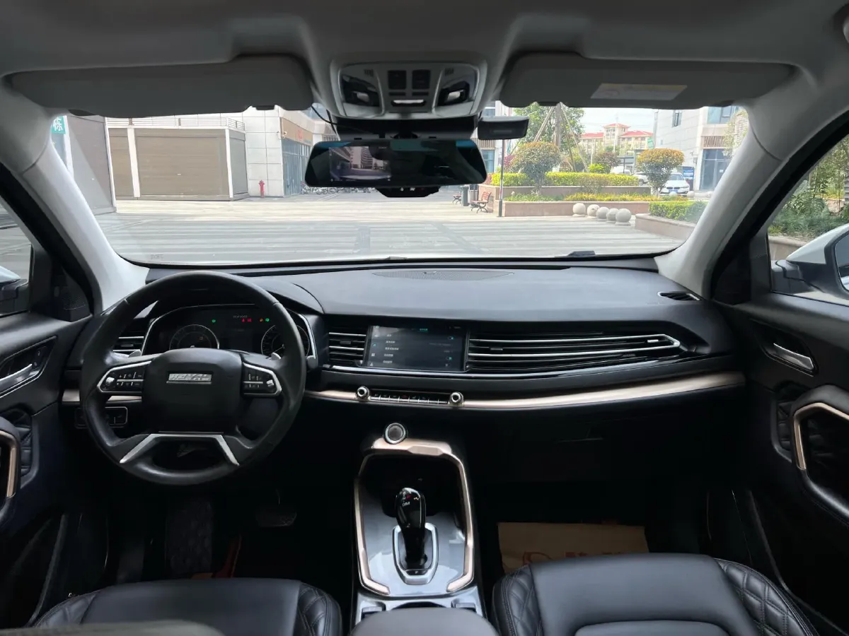 2020 Haval H6 1.5T 169HP L4 7DCT,autocango,china used car exporter,china ev exporter,chinese used car exporter,chinese used ev exporter