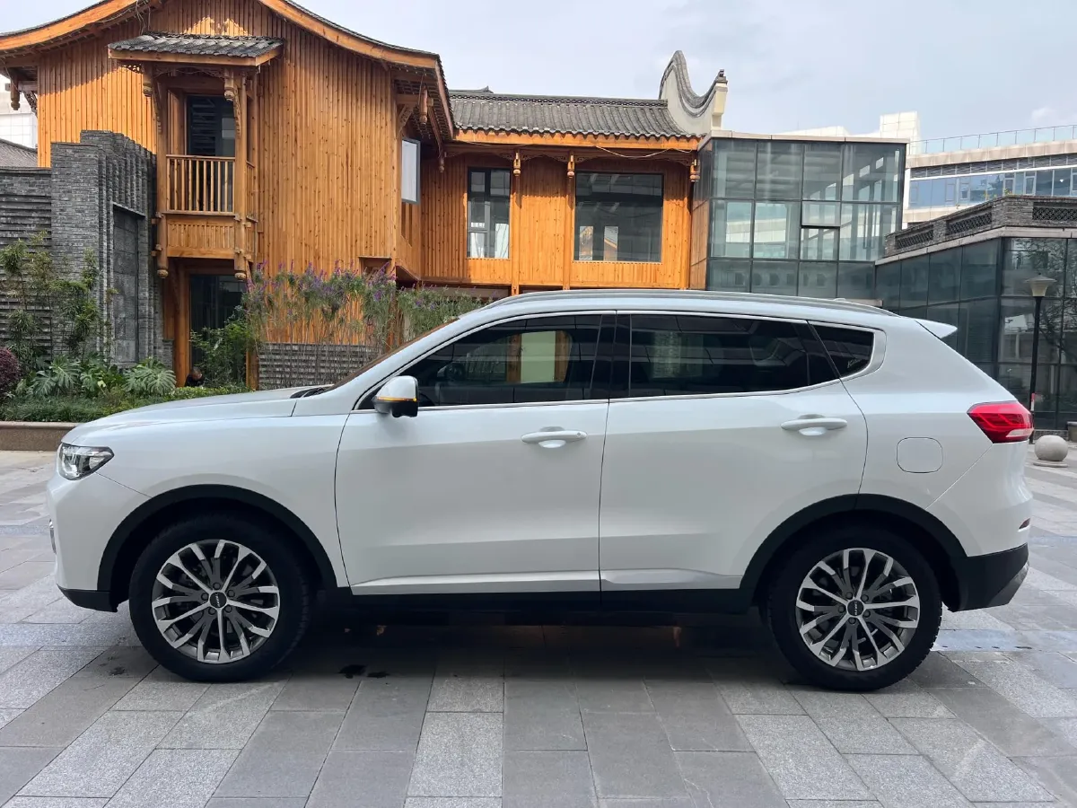 2020 Haval H6 1.5T 169HP L4 7DCT,autocango,china used car exporter,china ev exporter,chinese used car exporter,chinese used ev exporter