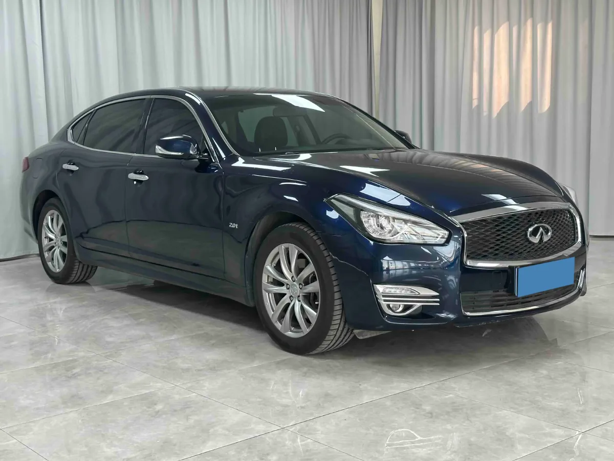 2019 Alfa Romeo Giulia 2.0T 280HP L4 8AT,autocango,china used car exporter,china ev exporter,chinese used car exporter,chinese used ev exporter