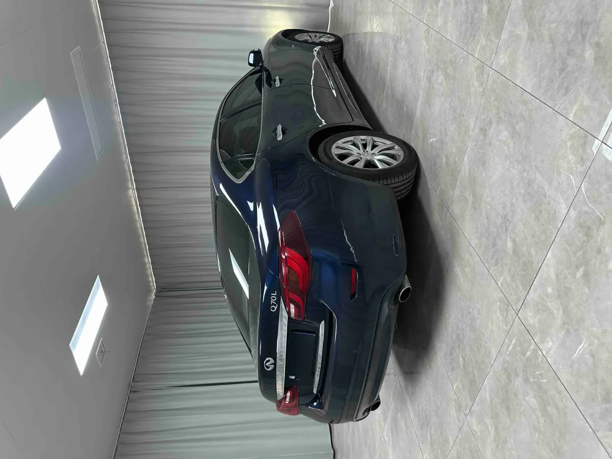 2019 Alfa Romeo Giulia 2.0T 280HP L4 8AT,autocango,china used car exporter,china ev exporter,chinese used car exporter,chinese used ev exporter