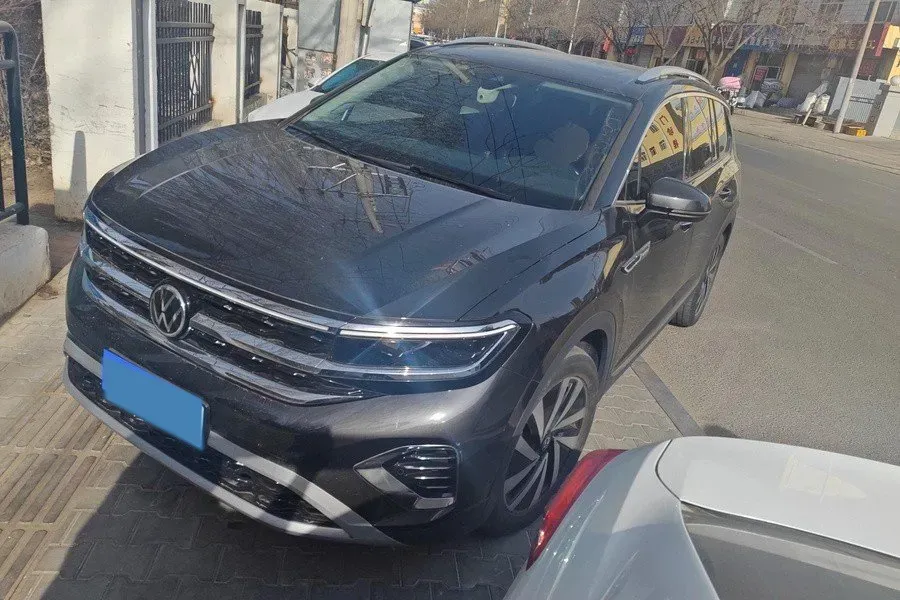 2021 Volkswagen Talagon 2.0T 220HP L4 7DCT,autocango,china used car exporter,china ev exporter,chinese used car exporter,chinese used ev exporter