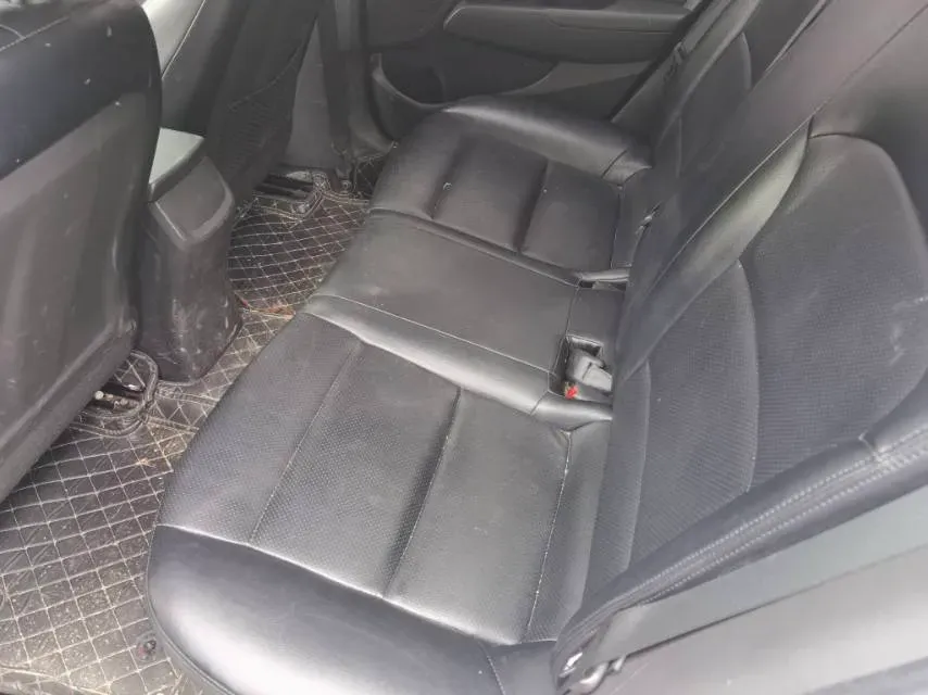 2016 Hyundai Elantra 1.6L 130HP L4 6AT,autocango,china used car exporter,china ev exporter,chinese used car exporter,chinese used ev exporter