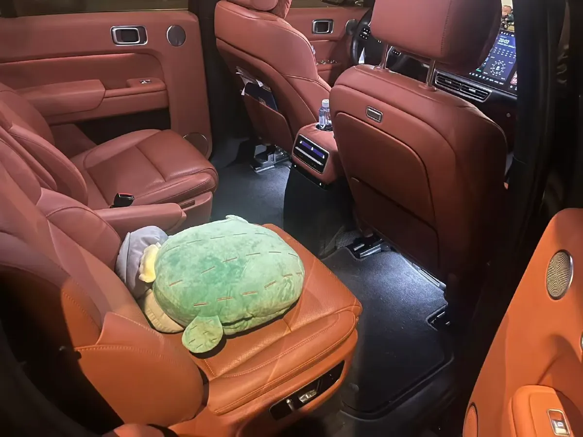 2022 Li L9 Range Extended 154HP REEV 42.6KWH,autocango,china used car exporter,china ev exporter,chinese used car exporter,chinese used ev exporter