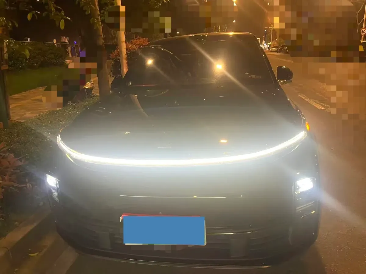 2022 Li L9 Range Extended 154HP REEV 42.6KWH,autocango,china used car exporter,china ev exporter,chinese used car exporter,chinese used ev exporter