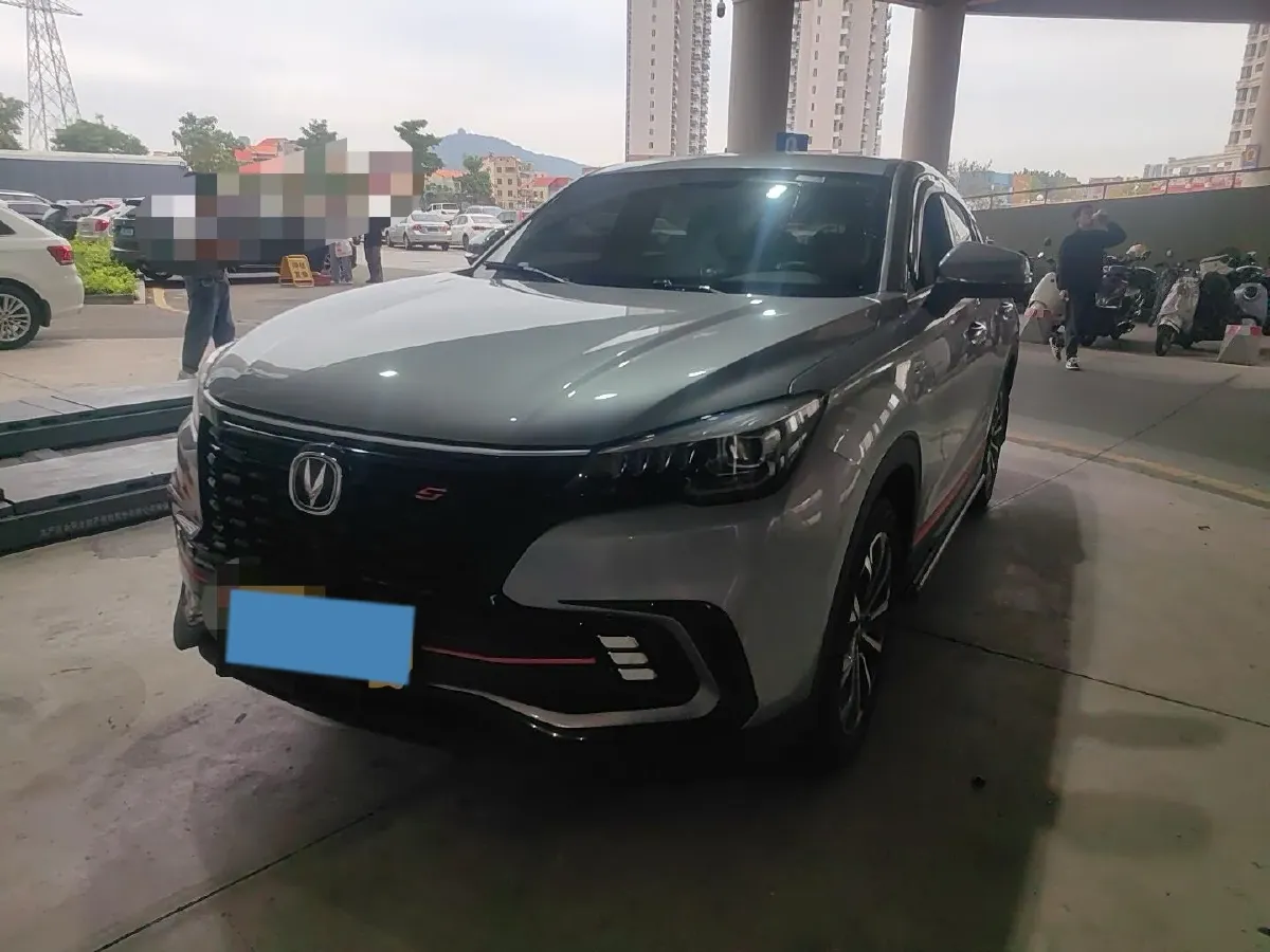 2021 ChangAn CS85 Coupe 1.5T 178HP L4 7DCT,autocango,china used car exporter,china ev exporter,chinese used car exporter,chinese used ev exporter