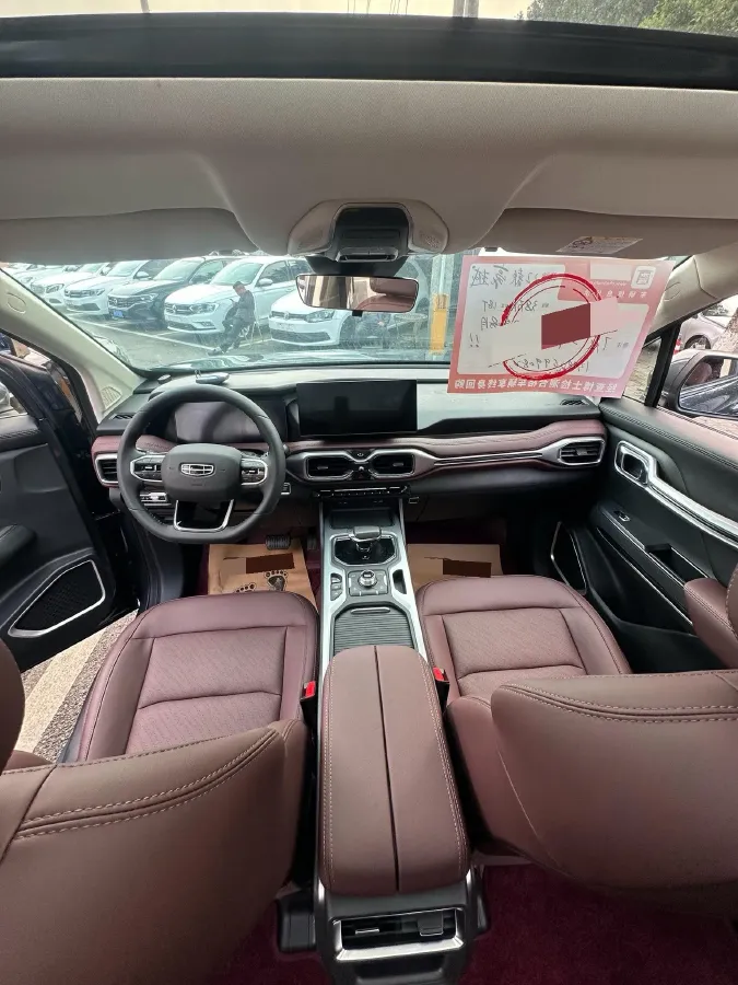 2022 Geely Okavango 1.8T 184HP L4 7DCT,autocango,china used car exporter,china ev exporter,chinese used car exporter,chinese used ev exporter